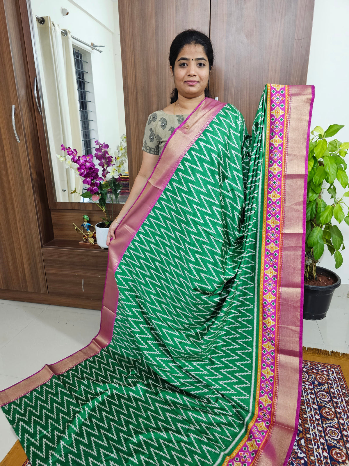 Soft Patola Sarees with Small Border - Green with Pink