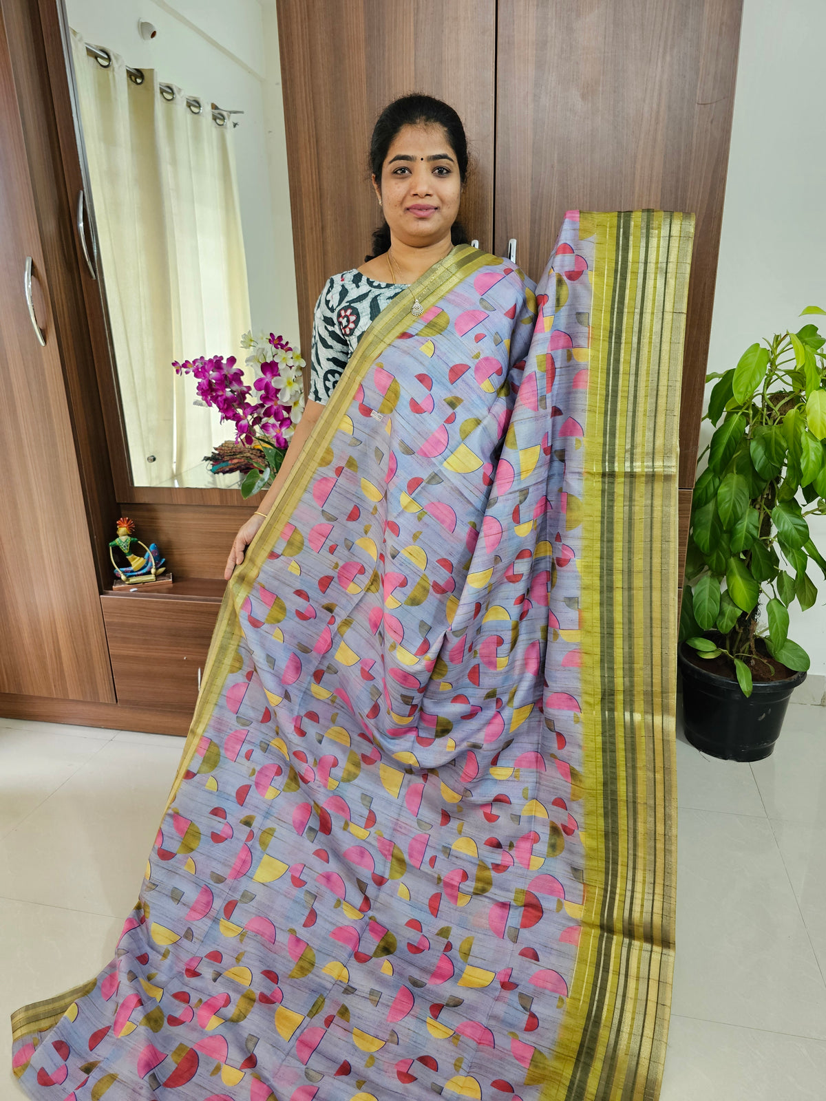 Semi Tussar Geometric Pattern Digital Printed Saree - Violet Shade with Green