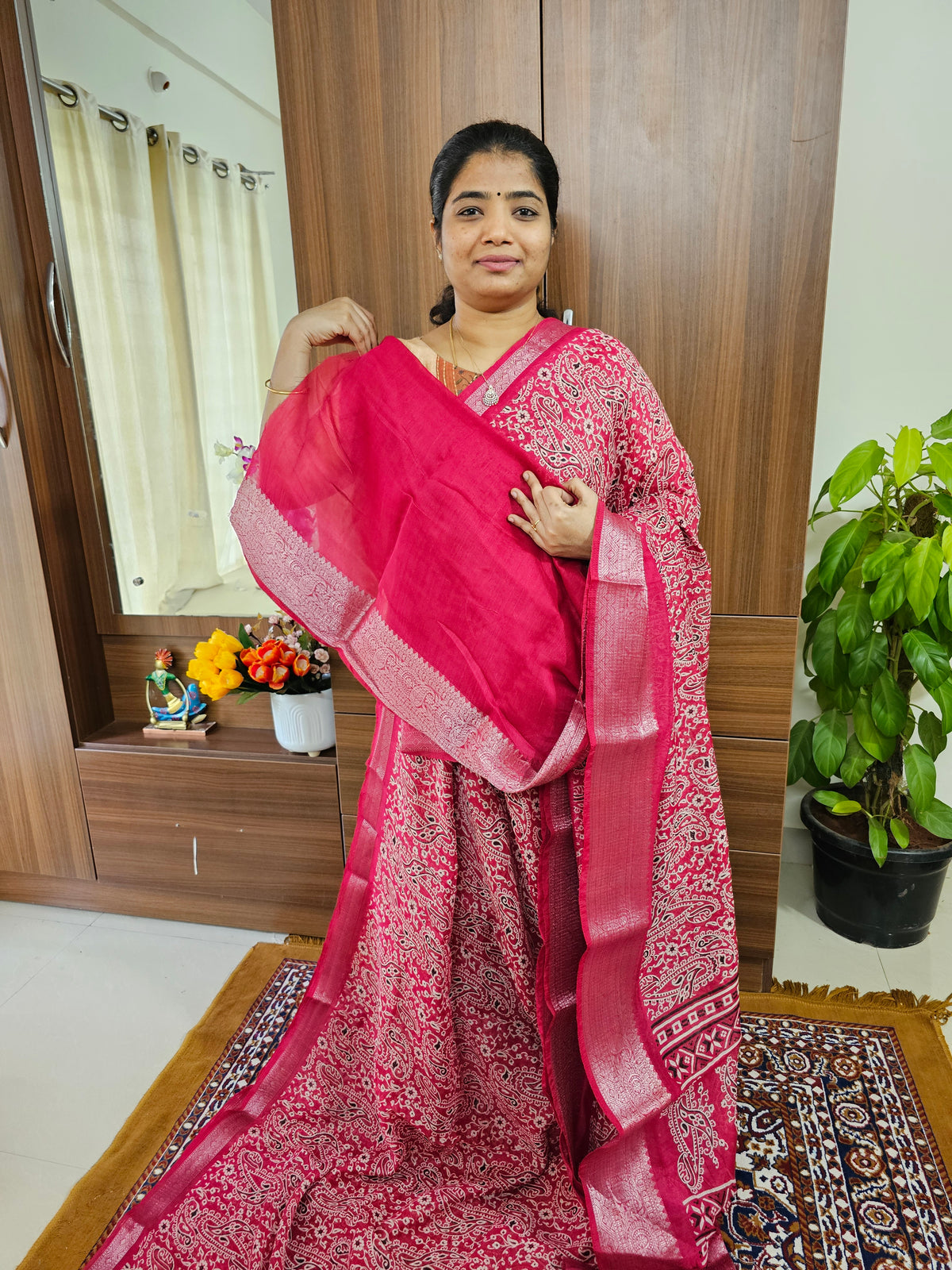 Semi Tussar Georgette with Zari Woven Saree Border - Dark Pink