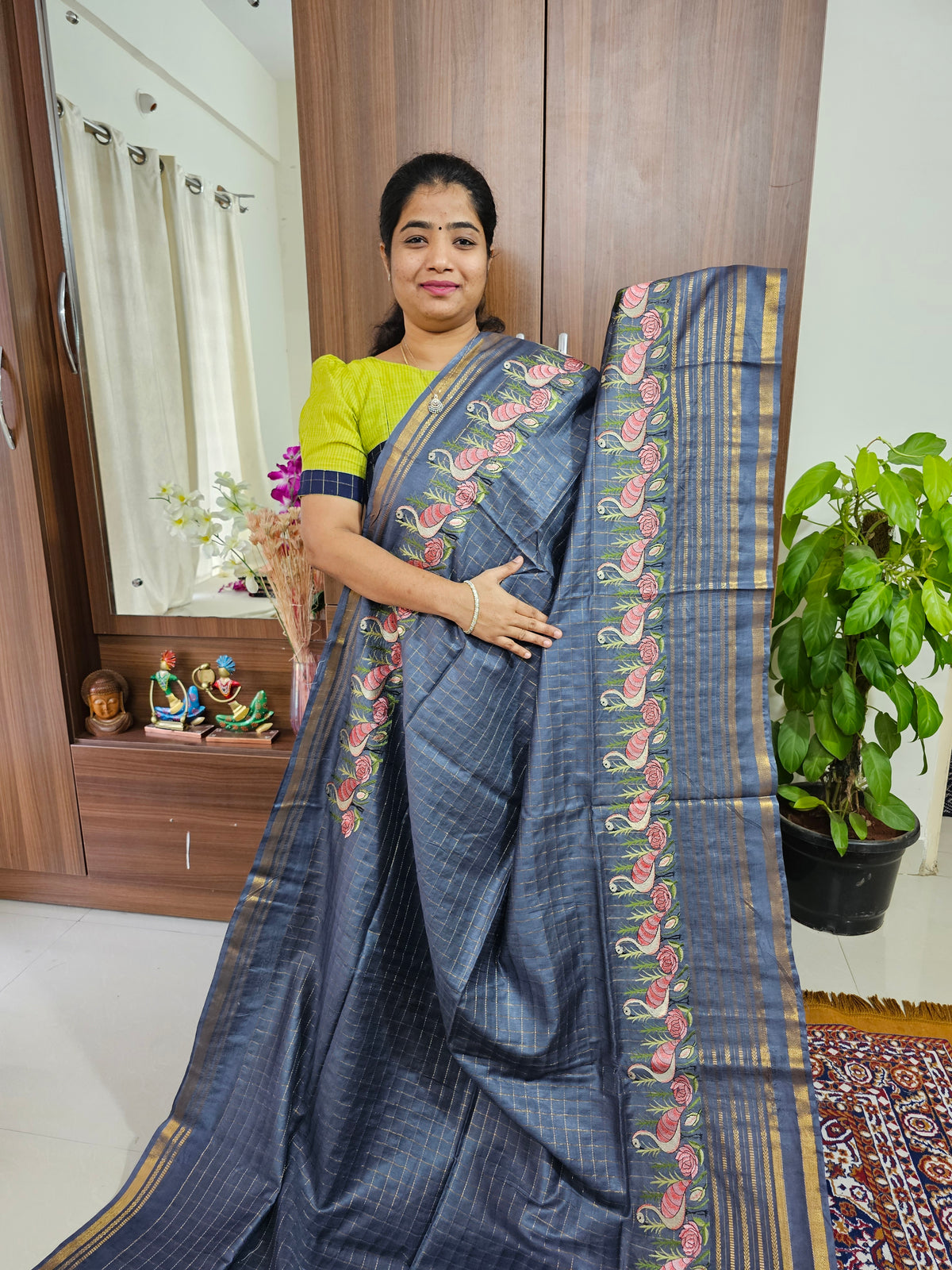 Semi Tussar Checks with Emboridery Saree - Grey