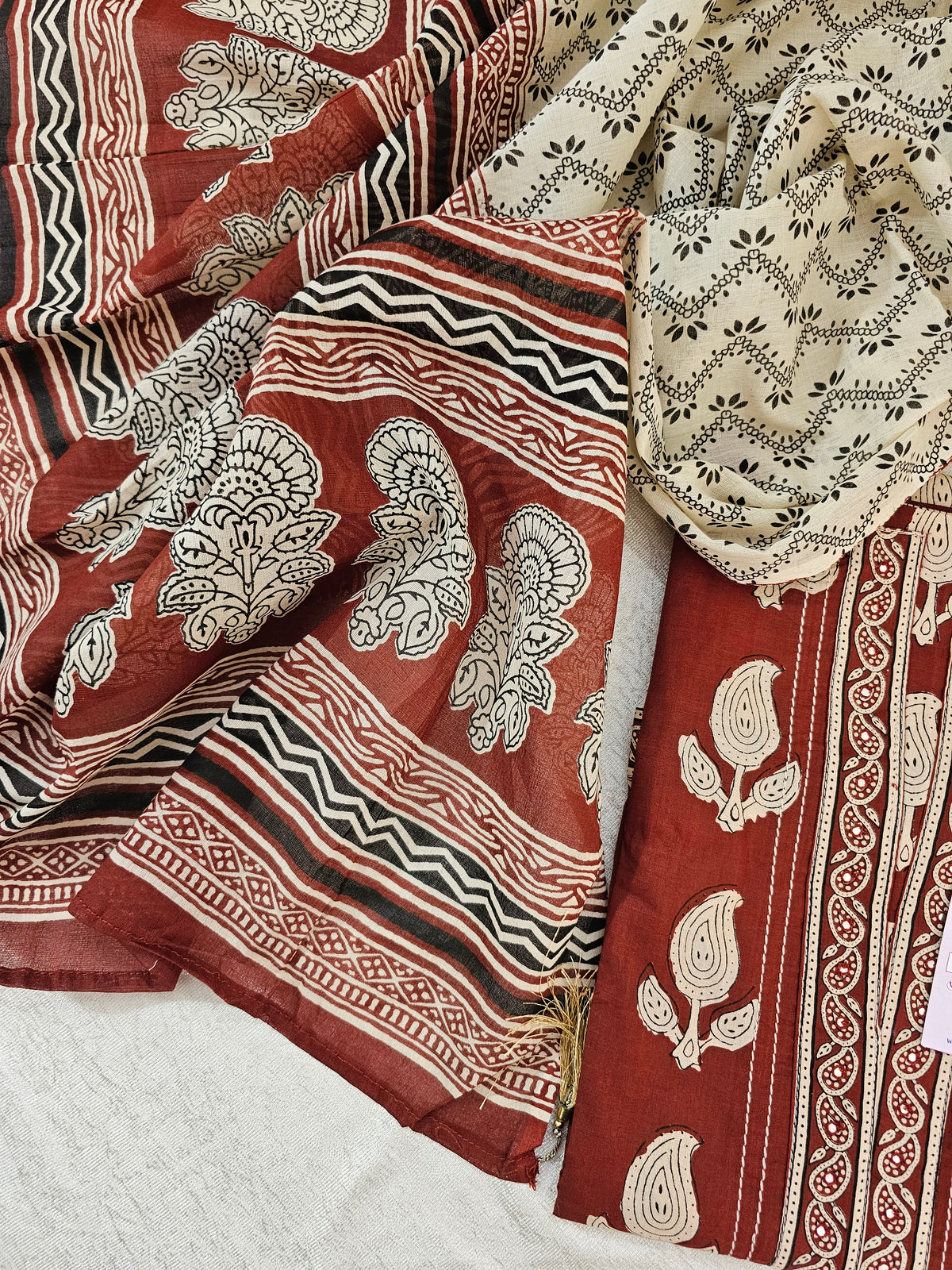 Soft Cotton  Unstitched Salwar Suit - Cream with Maroon