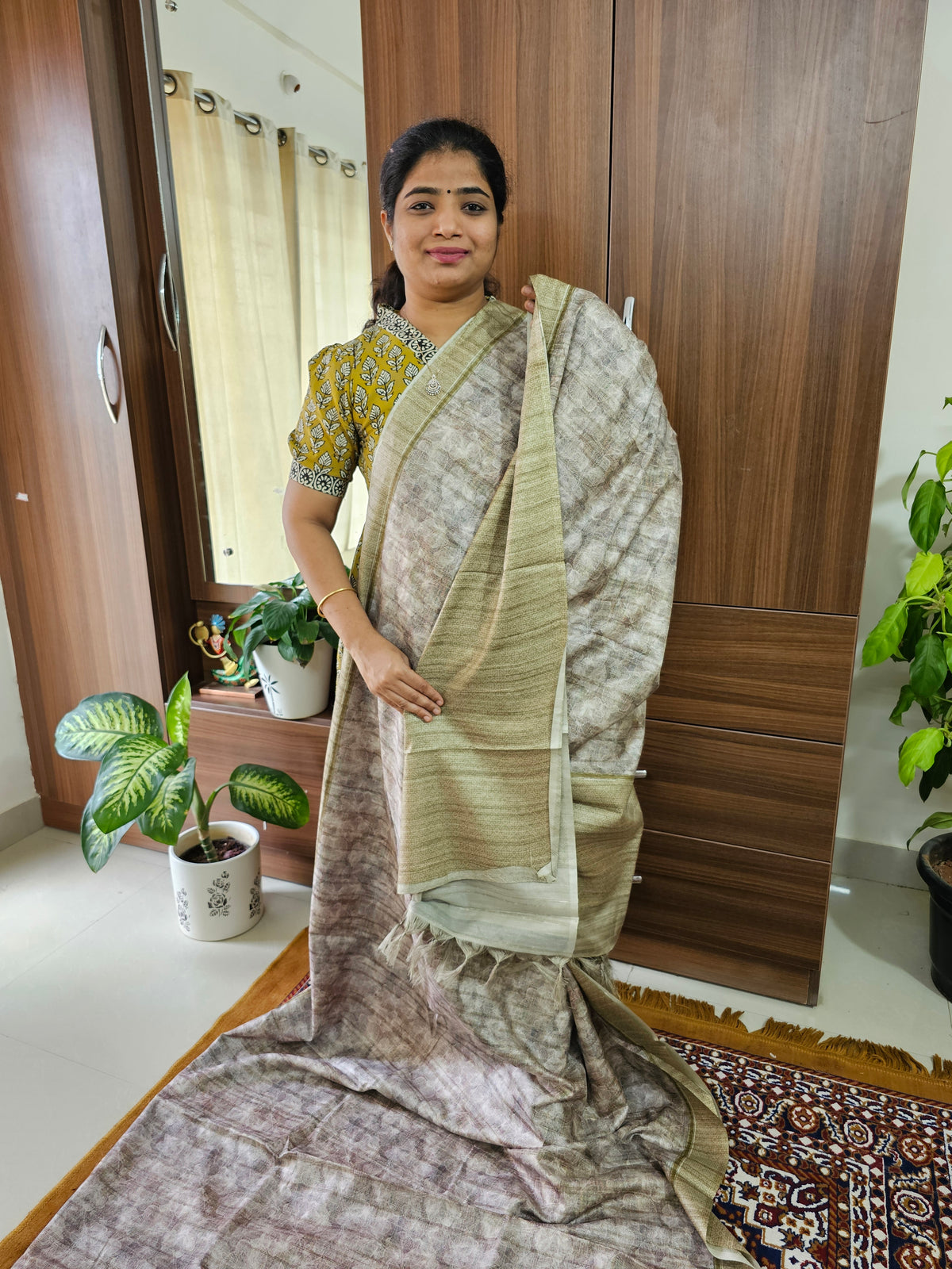 Semi Tussar with Digital Printed Saree - Mehndi Green