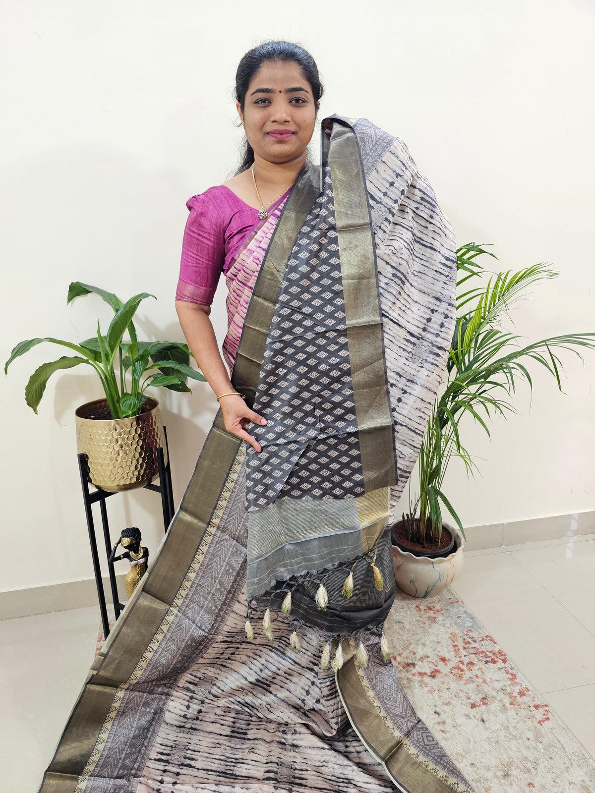 Soft Semi Tussar Digital Prints with Contrast Border - Grey