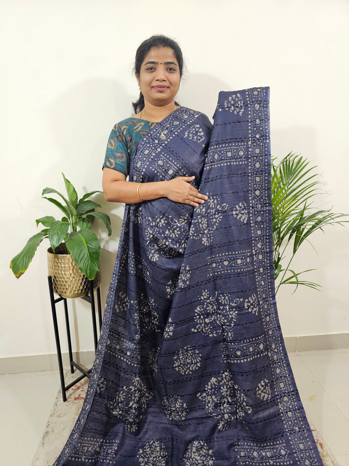 Bhagalpuri Batik Print- Blue with Pink