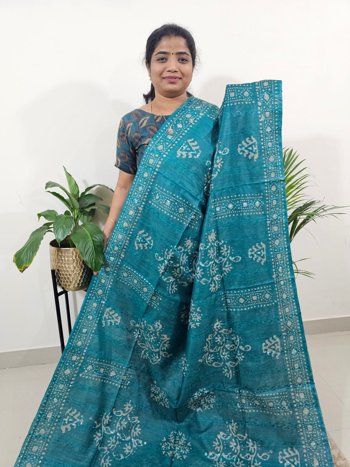 Bhagalpuri Batik Print- Sea Green with Blue