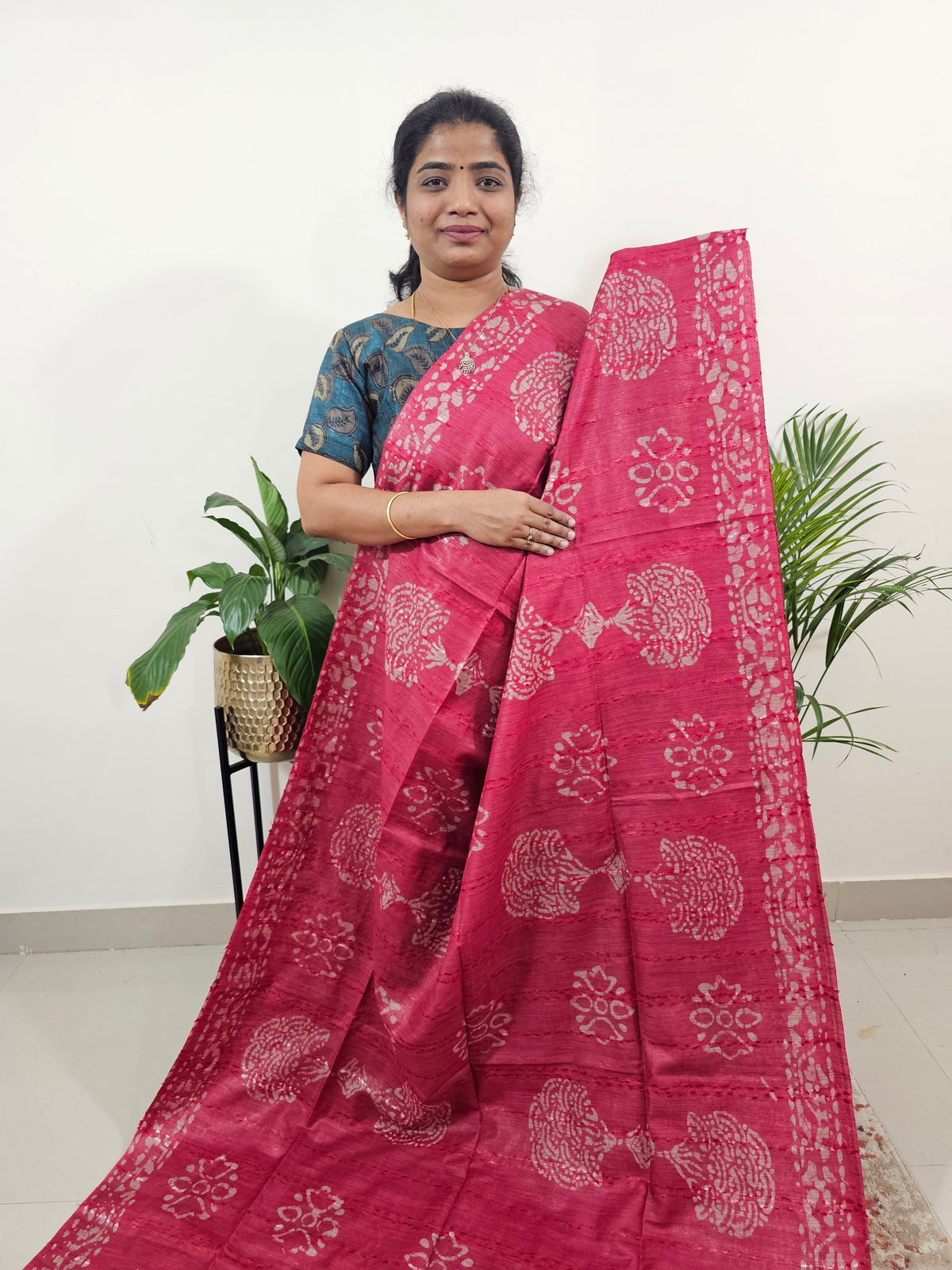 Bhagalpuri Batik Print - Pink with Maroon