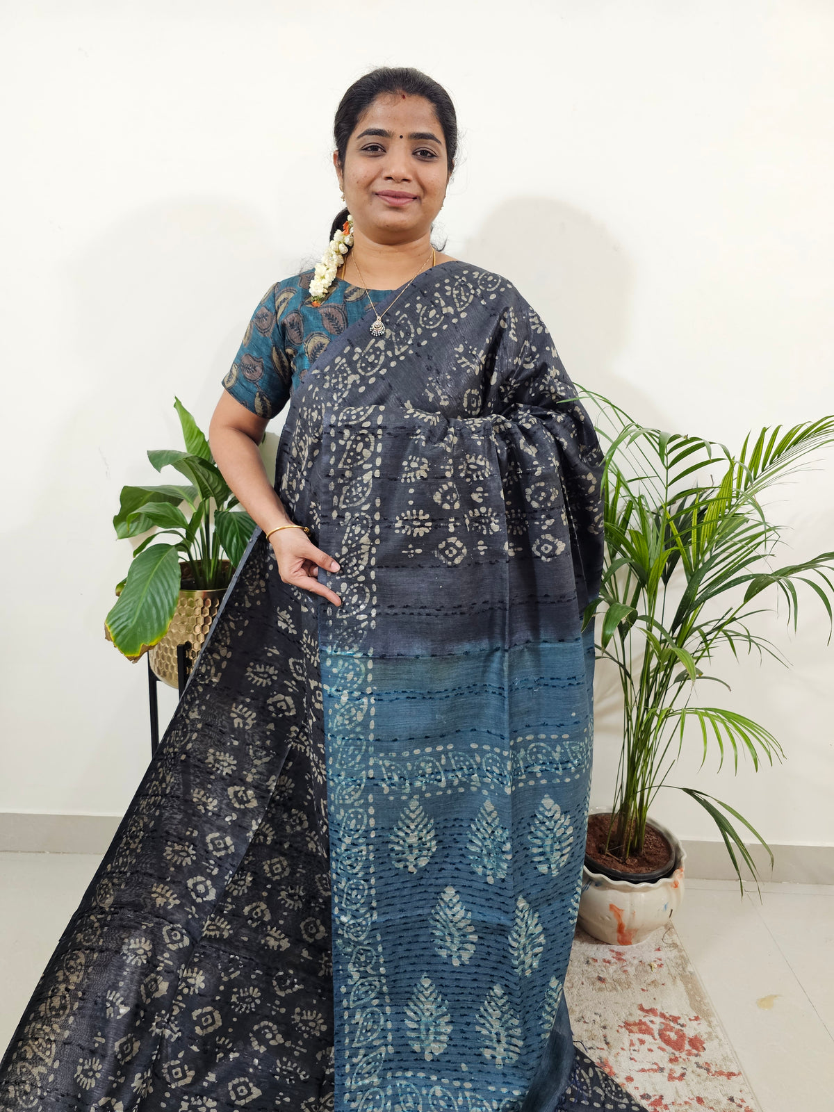 Bhagalpuri Batik Print- Grey with Peacock Blue