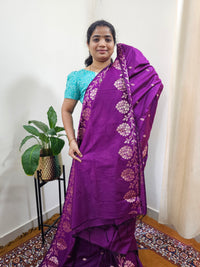 Semi Soft Silk Saree - Magenta Pink