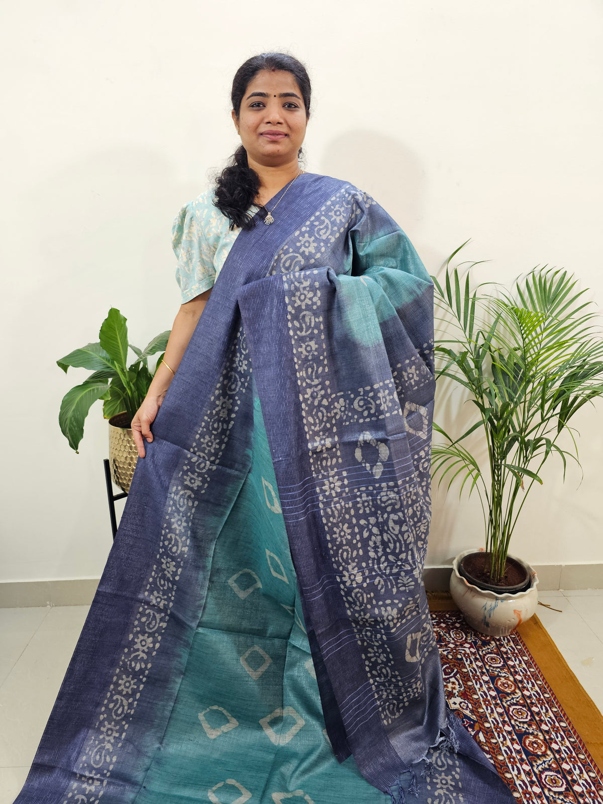 Bhagalpuri Zari Weaving with Batik Print - Sea Green with Blue