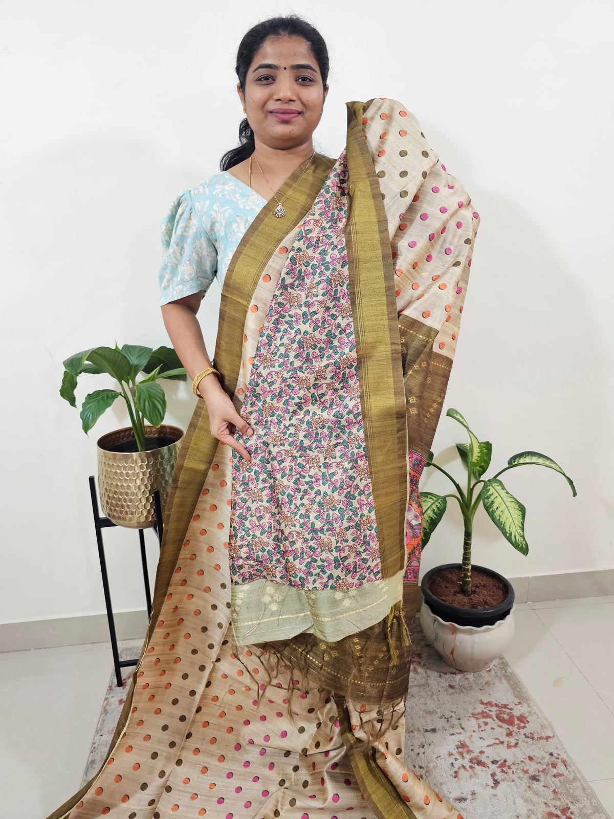Soft Semi Tussar Weaving with Soft Zari Border - Cream with Mehndi Green