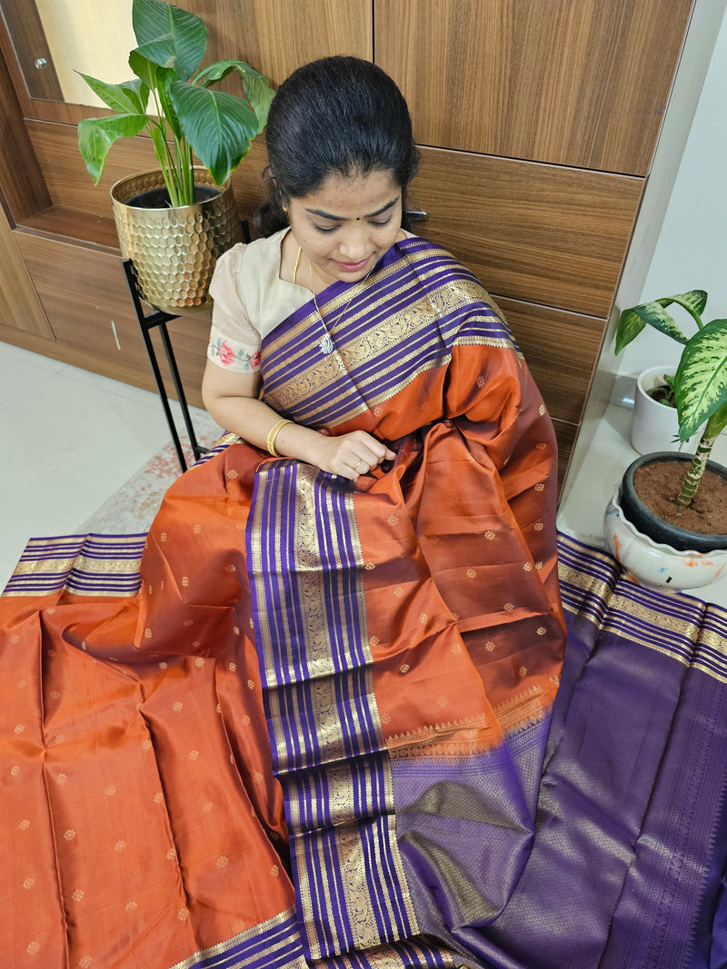 Valayal Border Kanjivaram Pattern Pure Handloom Soft Silk Saree - Rust Orange with Dark Violet
