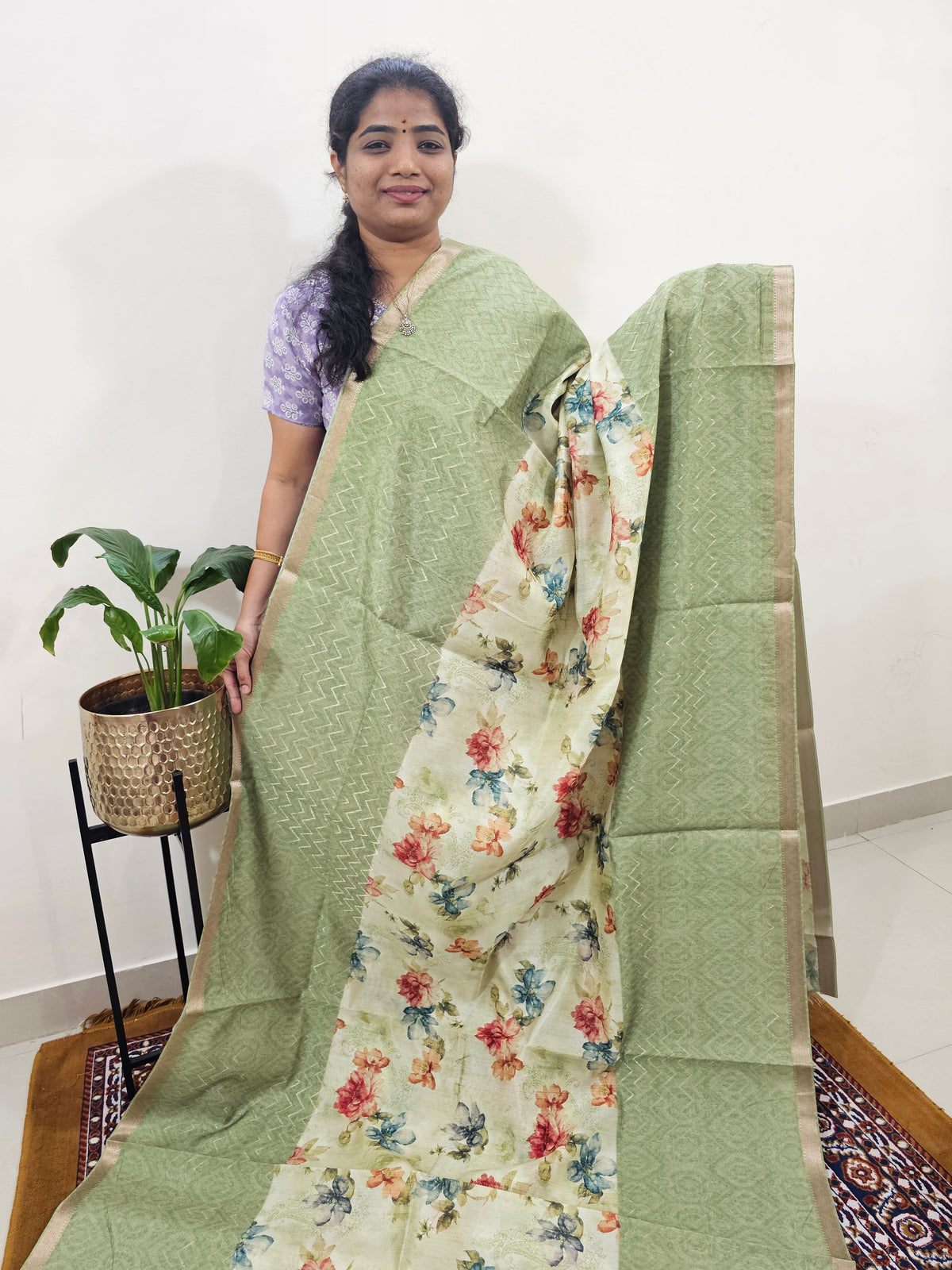 Soft Semi Tussar Zari Weaving  Border - Green