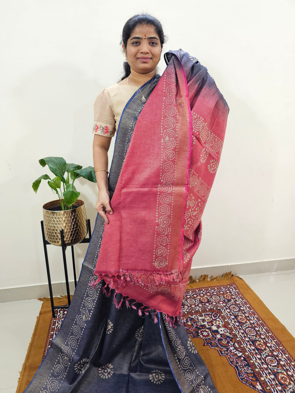 Bhagalpuri with Gold Zari Weaving Batik Print - Blue with Pink