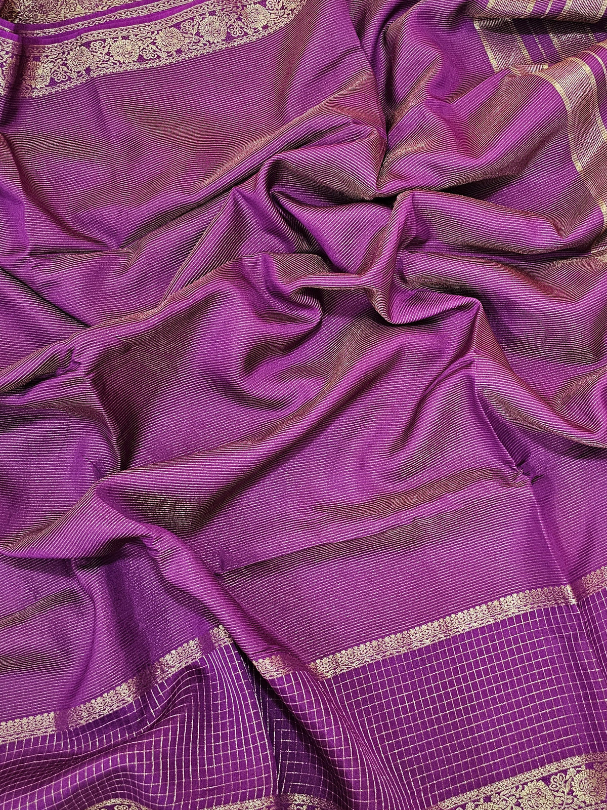 Semi Viscous Crepe Silk Saree - Magenta Purple