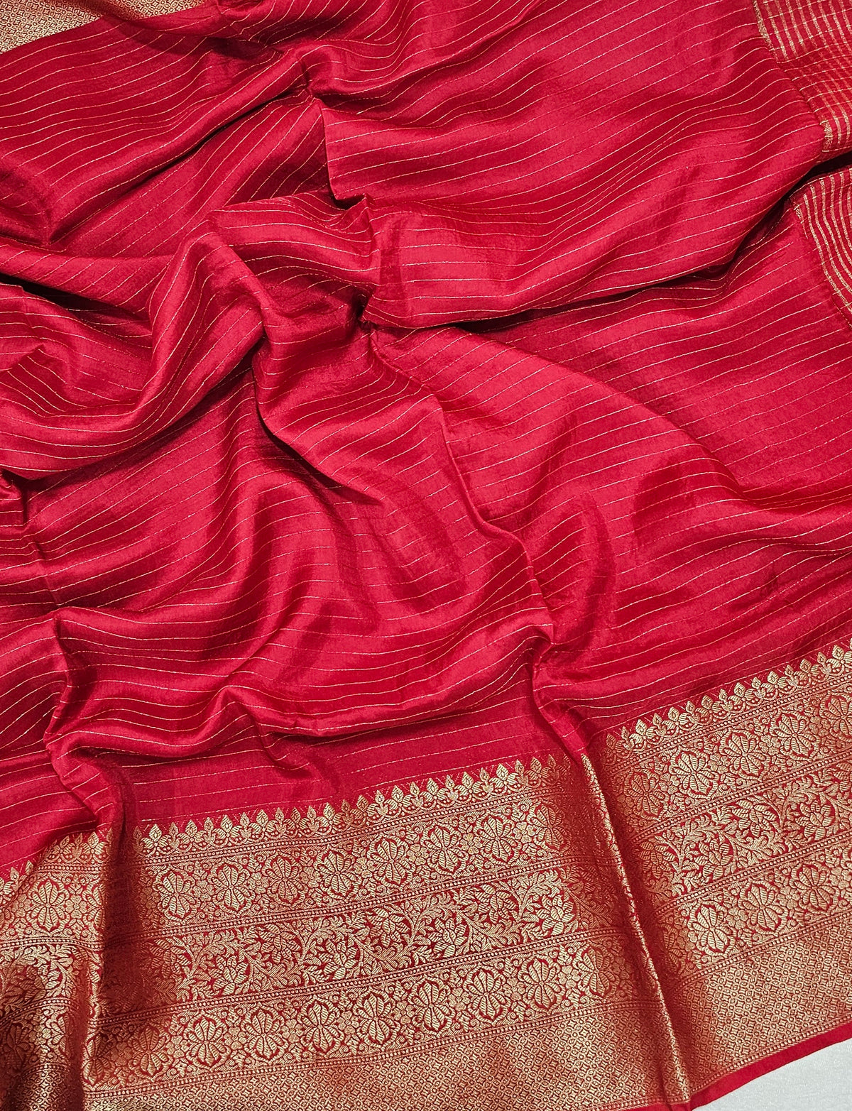 Semi Viscous Crepe Silk Saree - Red