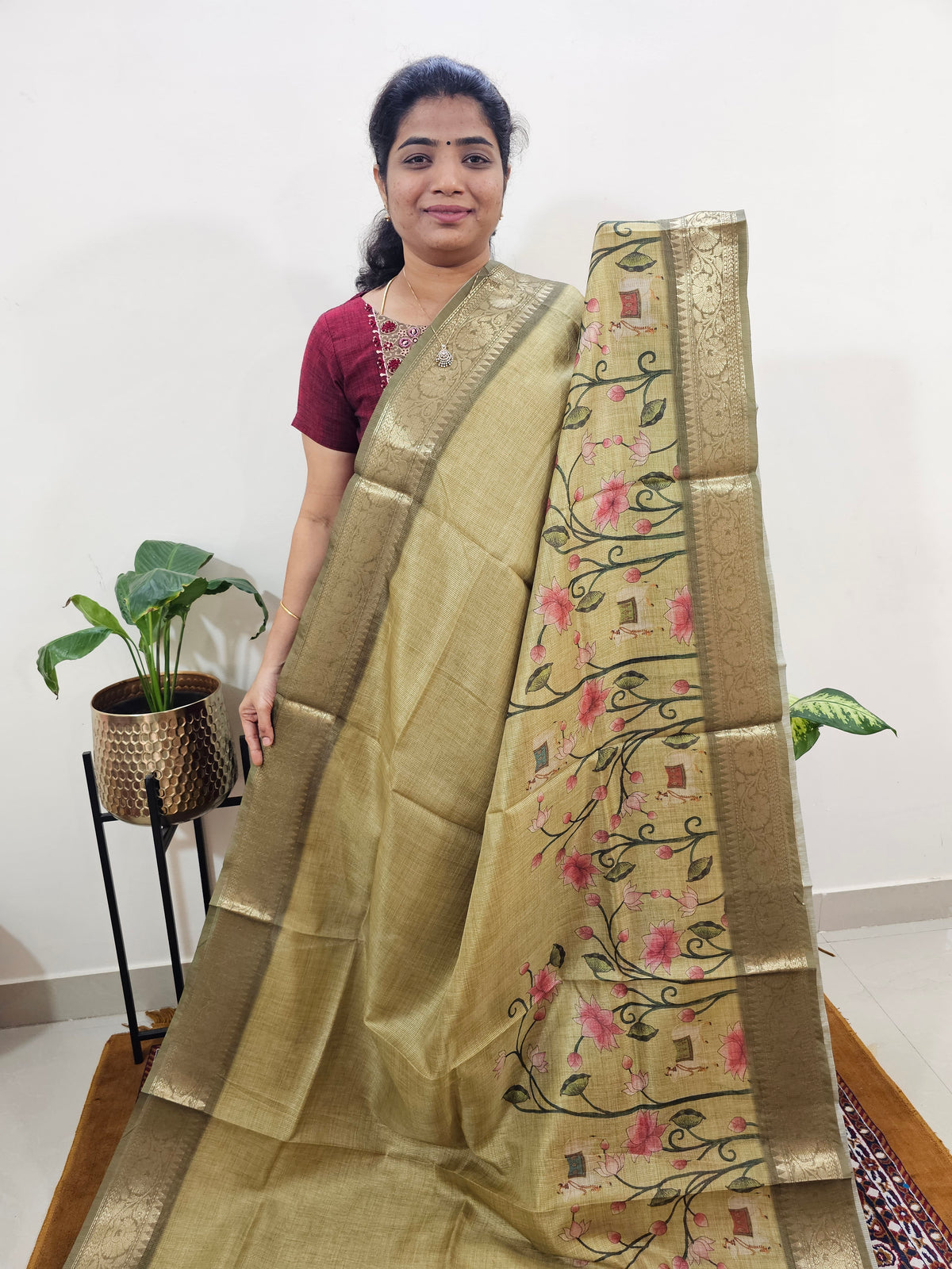 ππ«πππ¨π¨π€π’π§π  ππ―ππ’π₯πππ₯π - ππ πππ²π¬ π¨π ππ’π¬π©ππππ‘π’π§π  ππ’π¦π Soft Semi Tussar Kota Weaving  - Mehindi Green