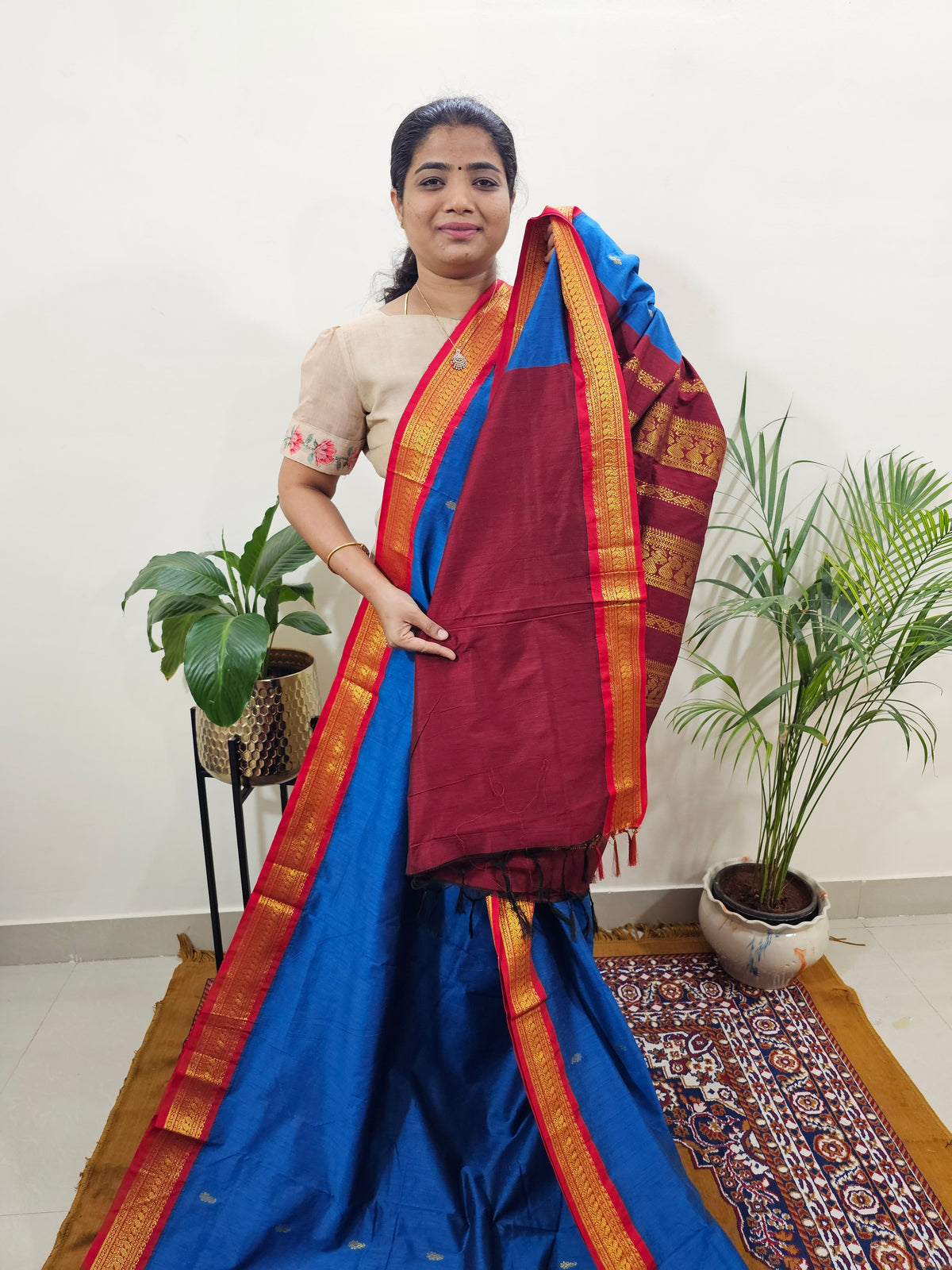 Kalayani Soft Cotton Saree with Borders - Blue with Maroon