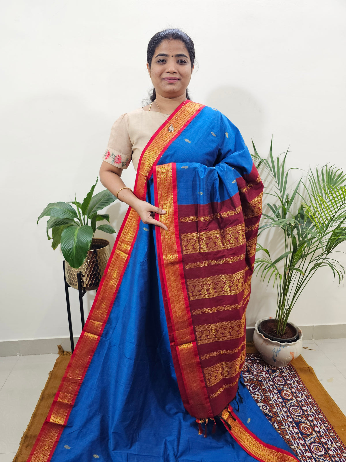 Kalayani Soft Cotton Saree with Borders - Blue with Maroon