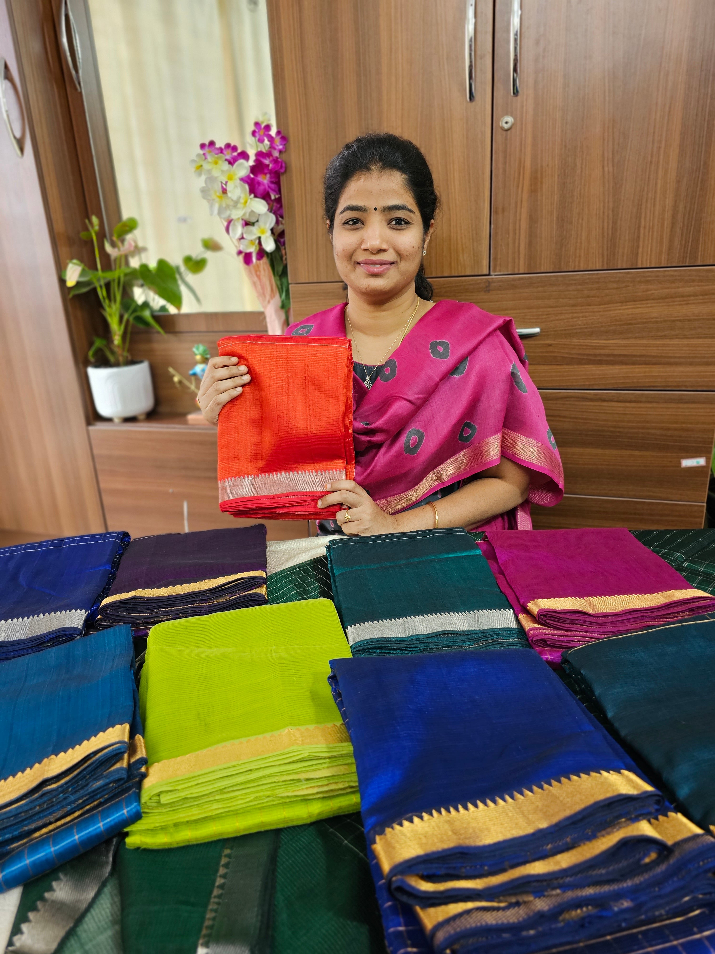 Kanjivaram Pattu Sarees – www.vannamayil.com