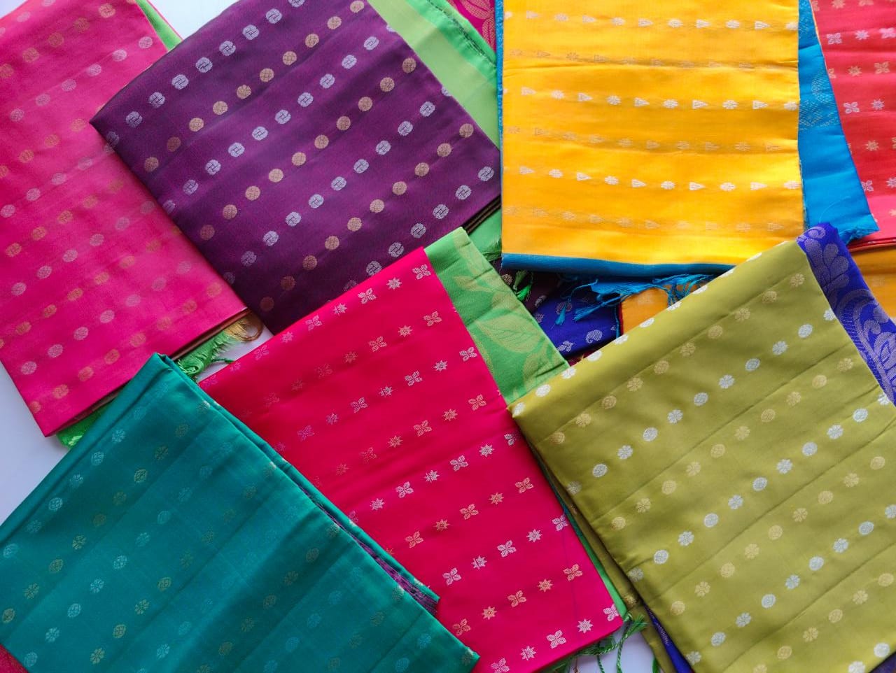 Uppada Silk Sarees Online - Buy Uppada Pattu Sarees at Lowest Prices –  Dailybuyys