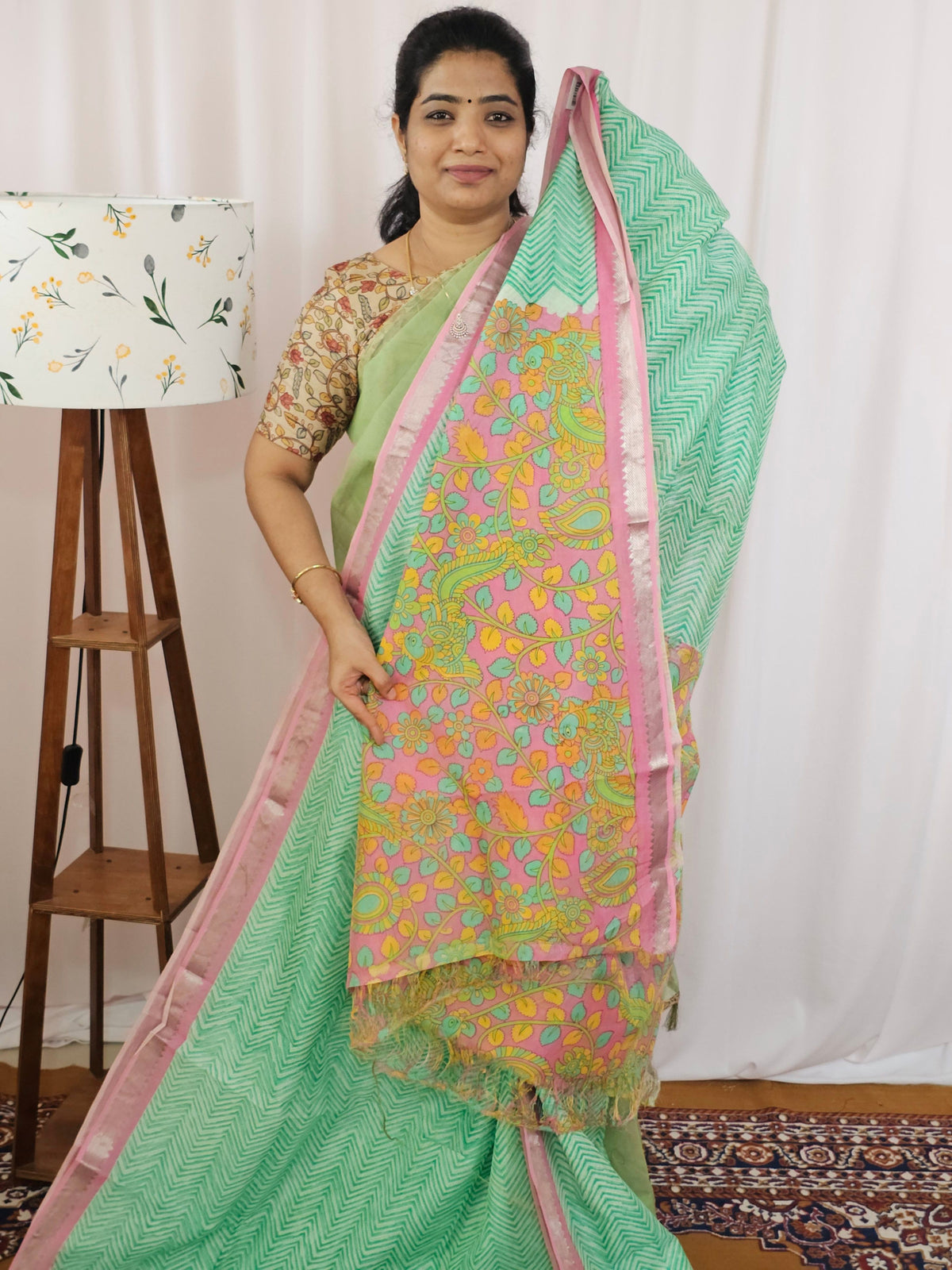 Handwoven Mangalagiri Pattu Saree with Digital Prints  - Green with Pink