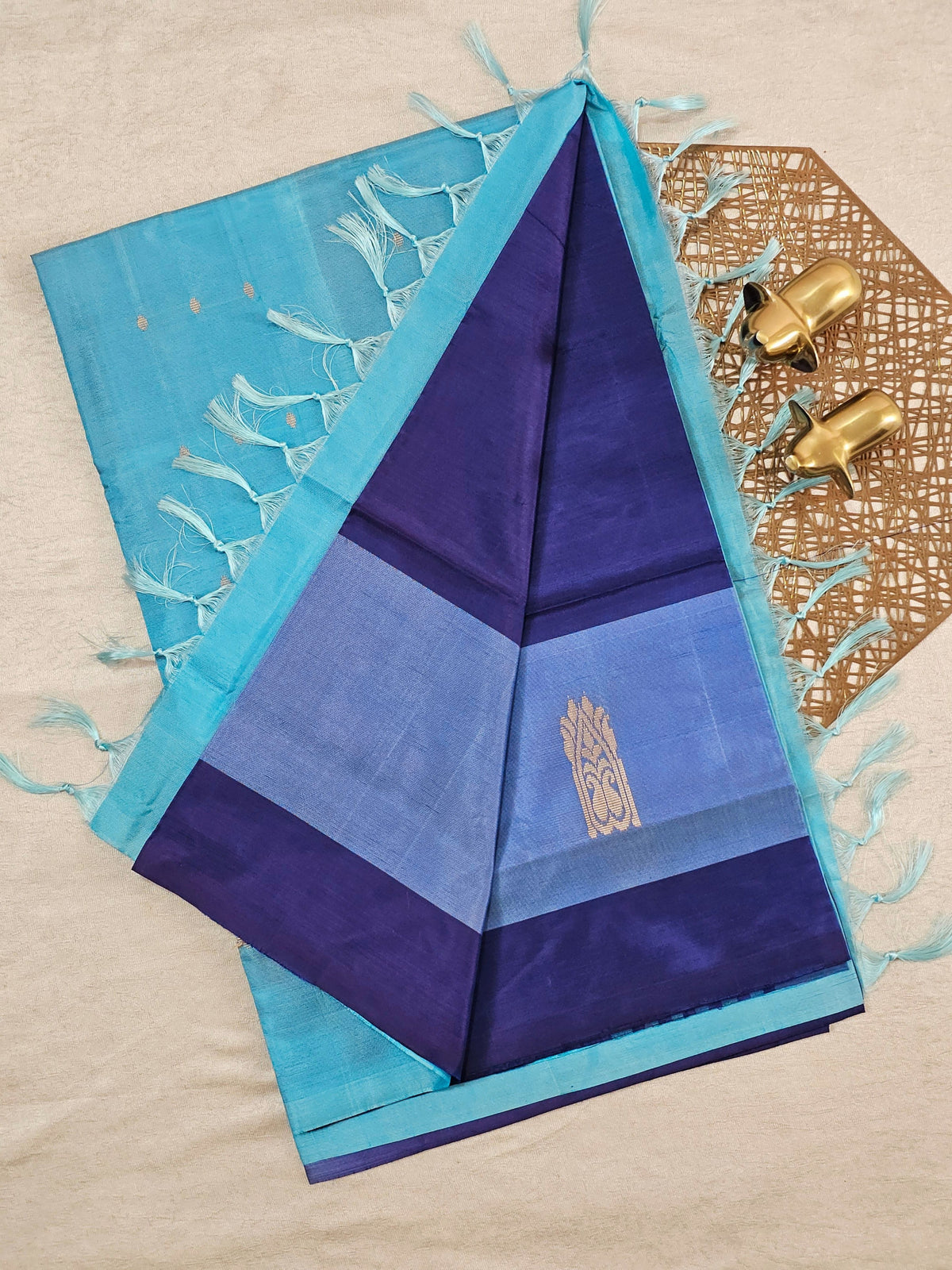 Chinnalampattu Saree- Violet with Sky Blue