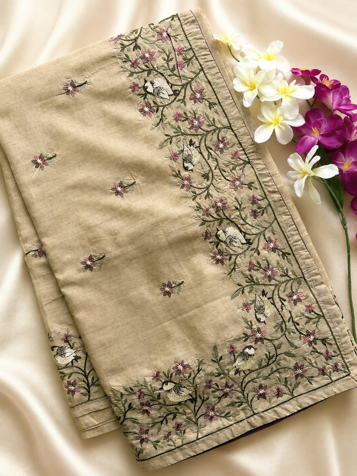 Premium Semi Tussar Zari Woven with Beautiful Emboridery Saree - Cream with Onion Pink