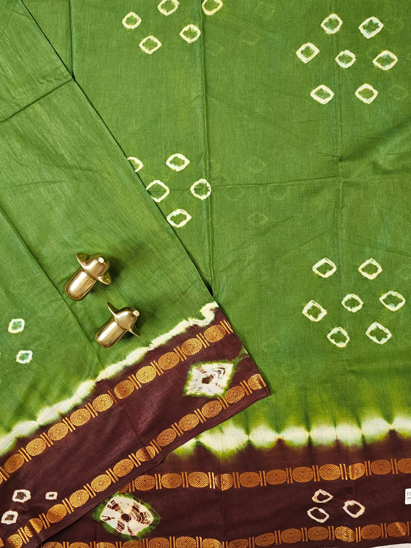 Madurai Sungadi Cotton Saree - Green with Brown