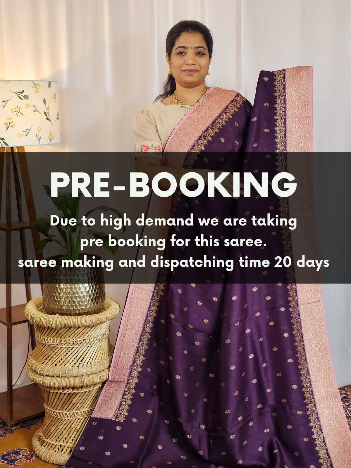 𝐏𝐫𝐞𝐛𝐨𝐨𝐤𝐢𝐧𝐠 𝐀𝐯𝐚𝐢𝐥𝐚𝐛𝐥𝐞 - 𝟔𝟎 𝐃𝐚𝐲𝐬 𝐃𝐢𝐬𝐩𝐚𝐭𝐜𝐡 𝐓𝐢𝐦𝐞
Jute Banarasi Silk Saree - Dark Purple with Pink