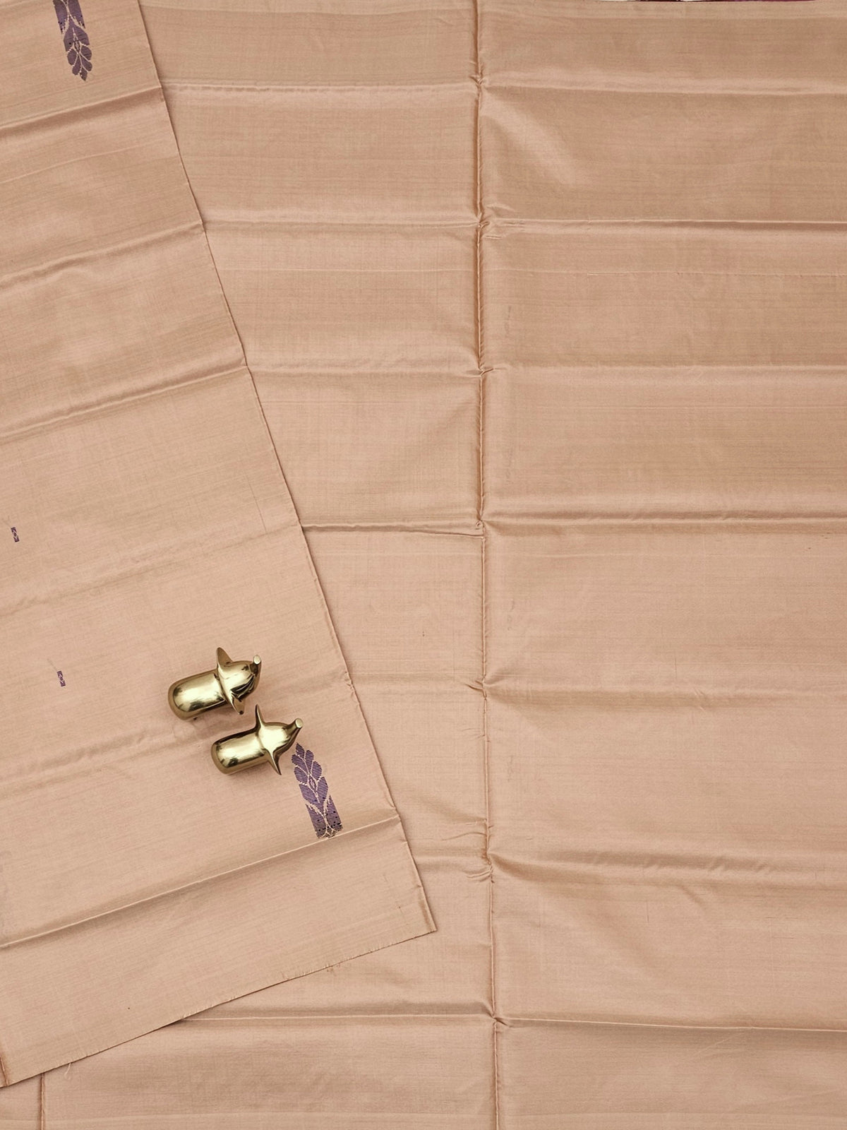 Cream with Magenta Pink Chinnalampattu Saree with Blouse