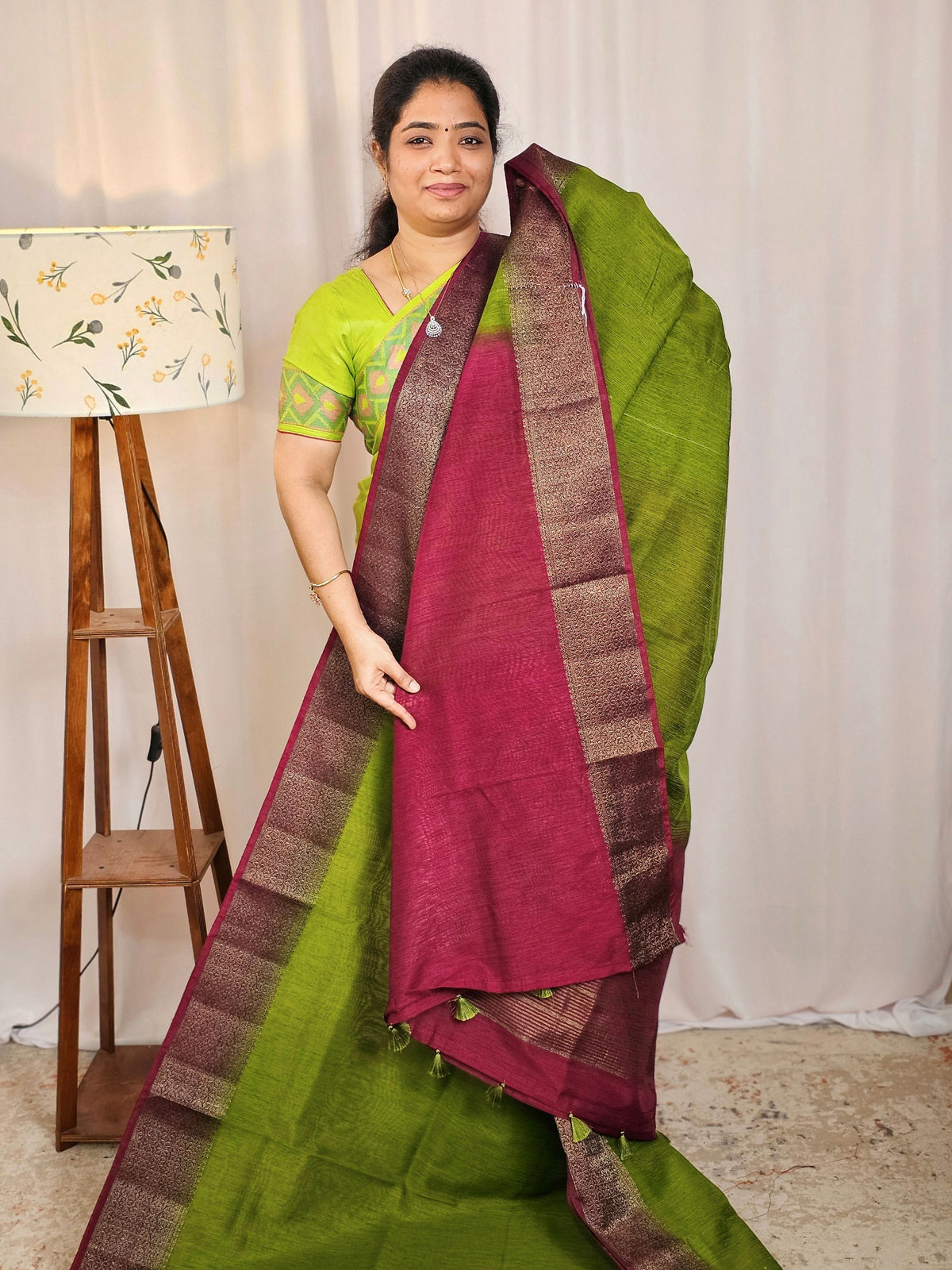 Jute Banarasi Saree - Green with Magenata Pink