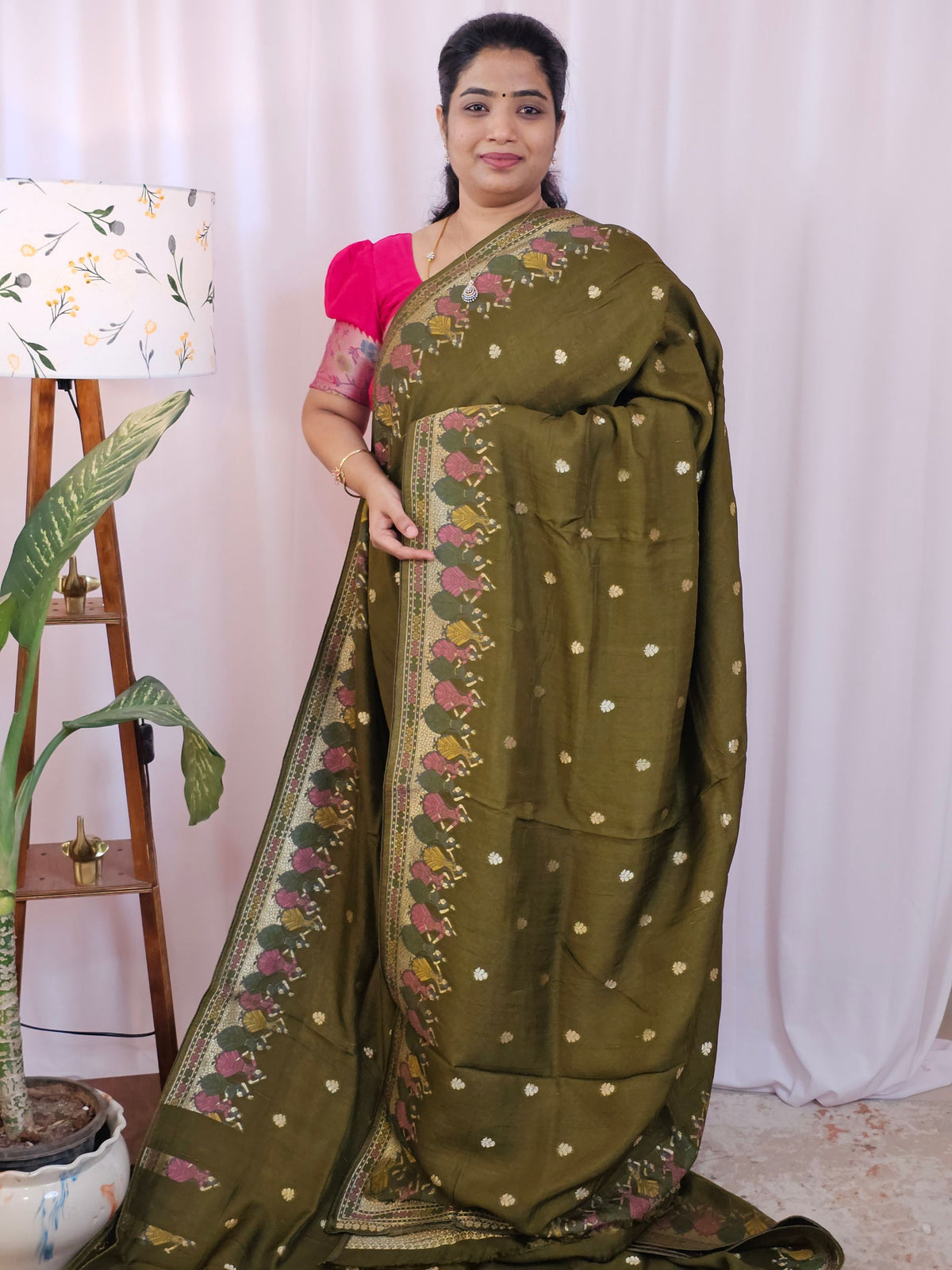 Premium Jute Blend Tussar with Paithani Weaving Border - Mehndi Green