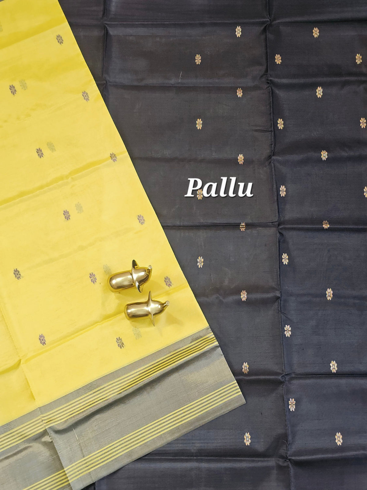 Chinnalampattu Saree - Sandal Yellow with Black