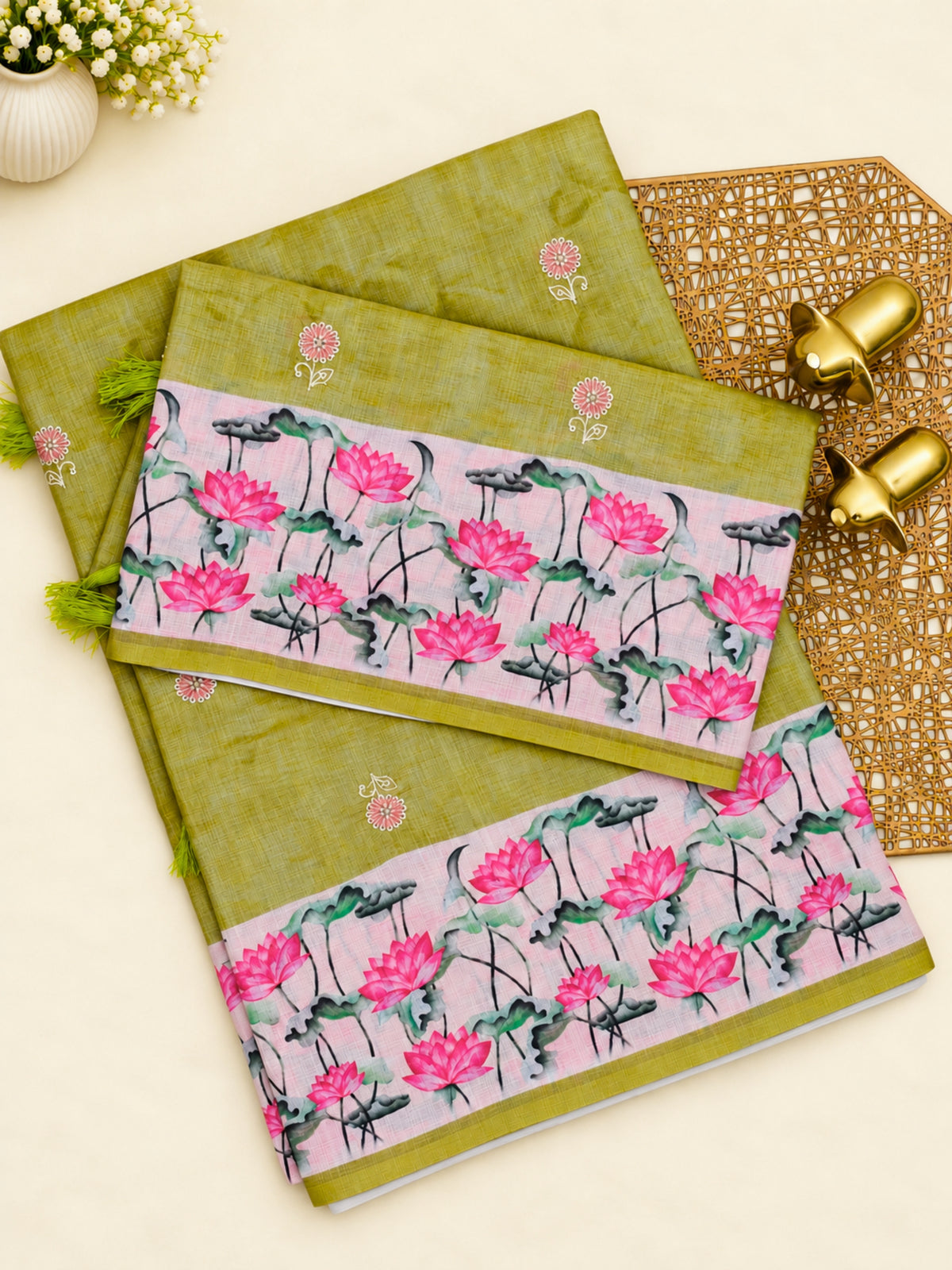 Linen Cotton with Emboridery Digital Printed Sarees - Mehndi Green
