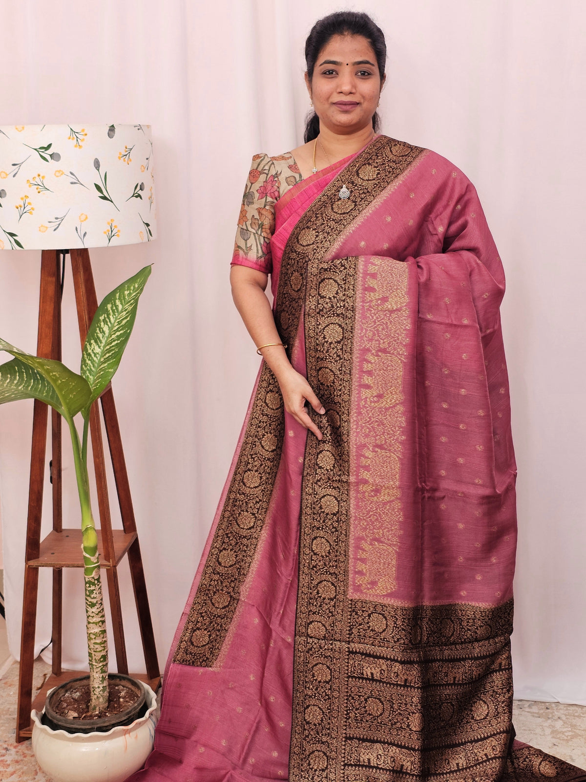 Jute Banarasi Silk Saree - Onion Pink with Brown