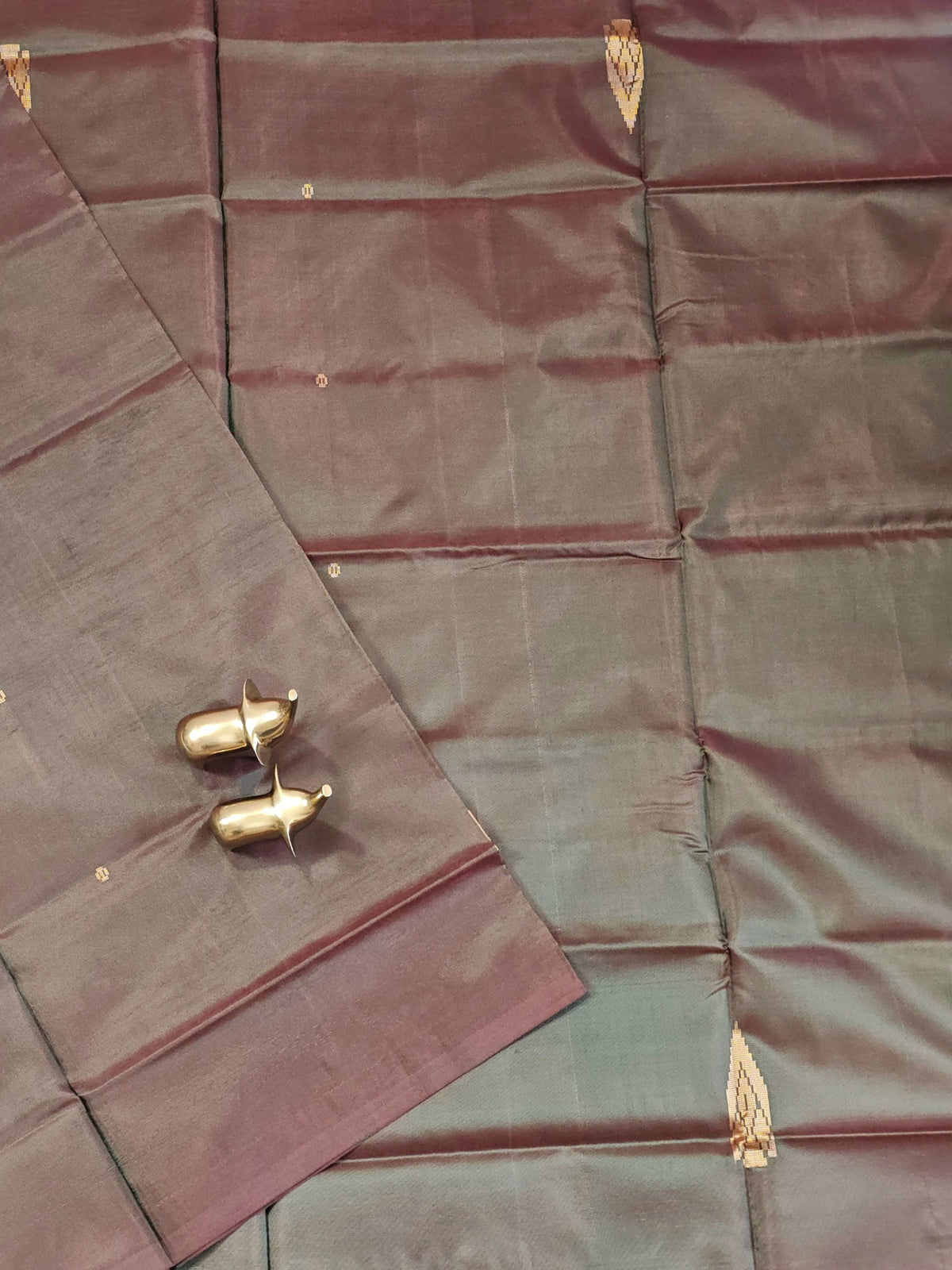 Chinnalampattu Saree - Dual Green with Honey Brown