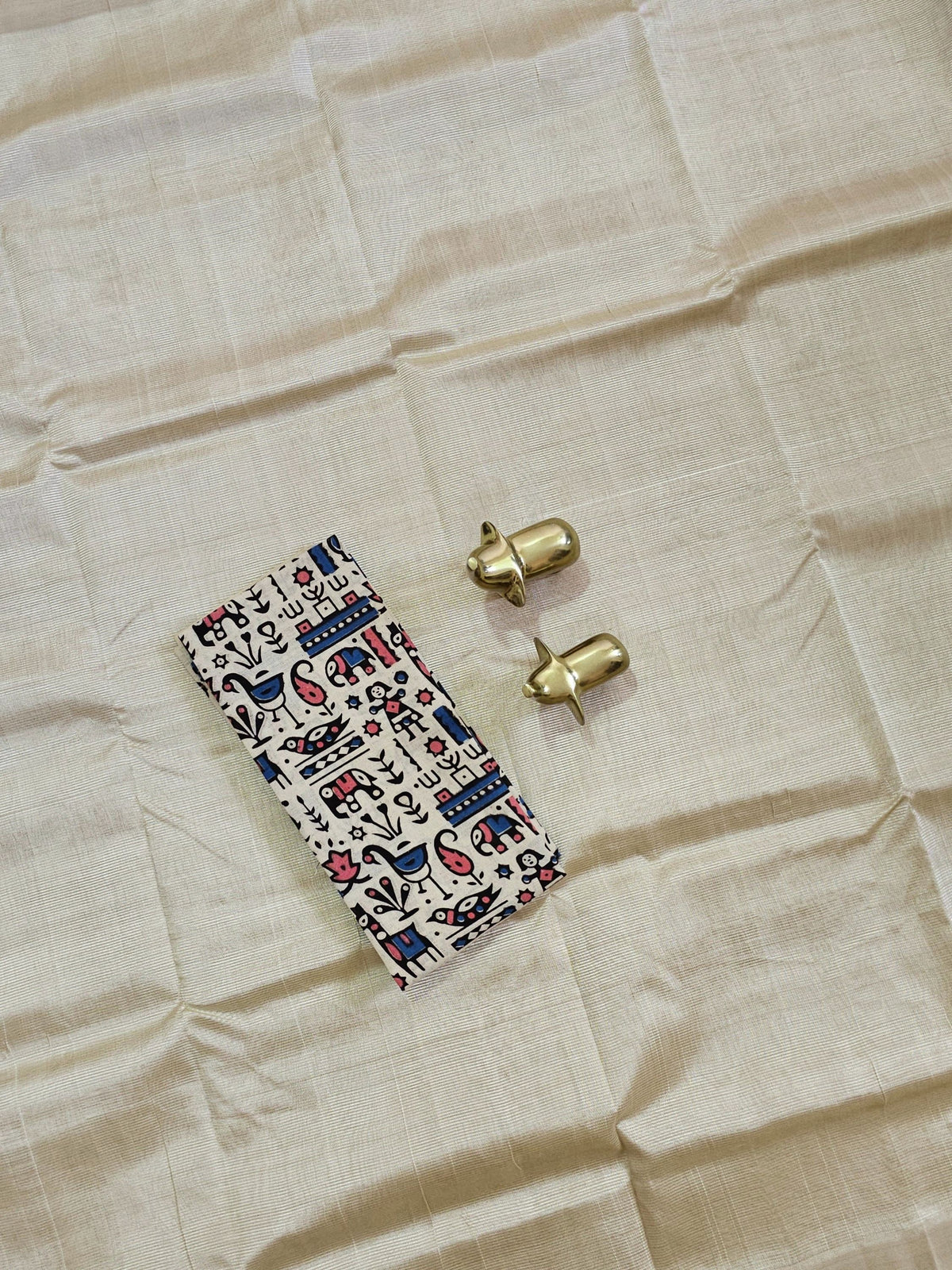 Handwoven Mangalagiri Plain Pattu Saree - Cream