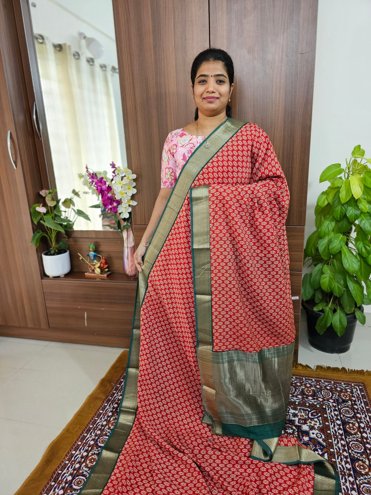 Semi Moonga Silk Saree - Red with Green