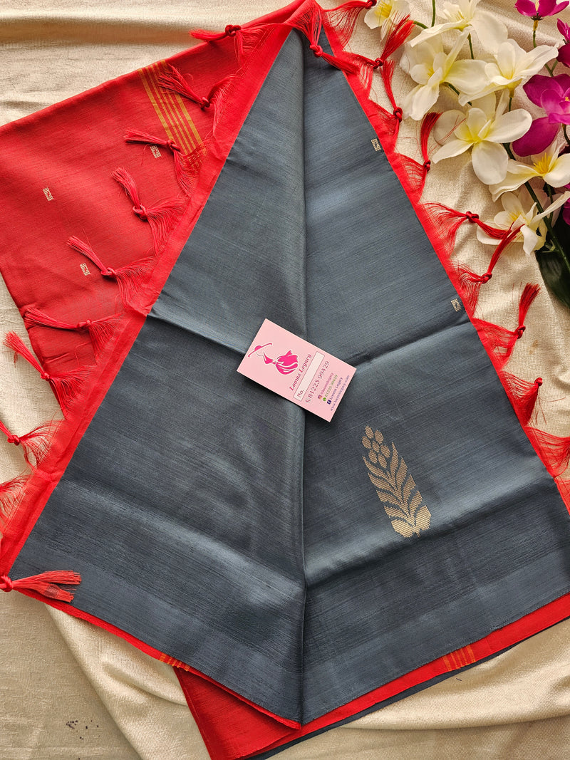 Grey with Red Pallu Handwoven Chinnalampattu Saree