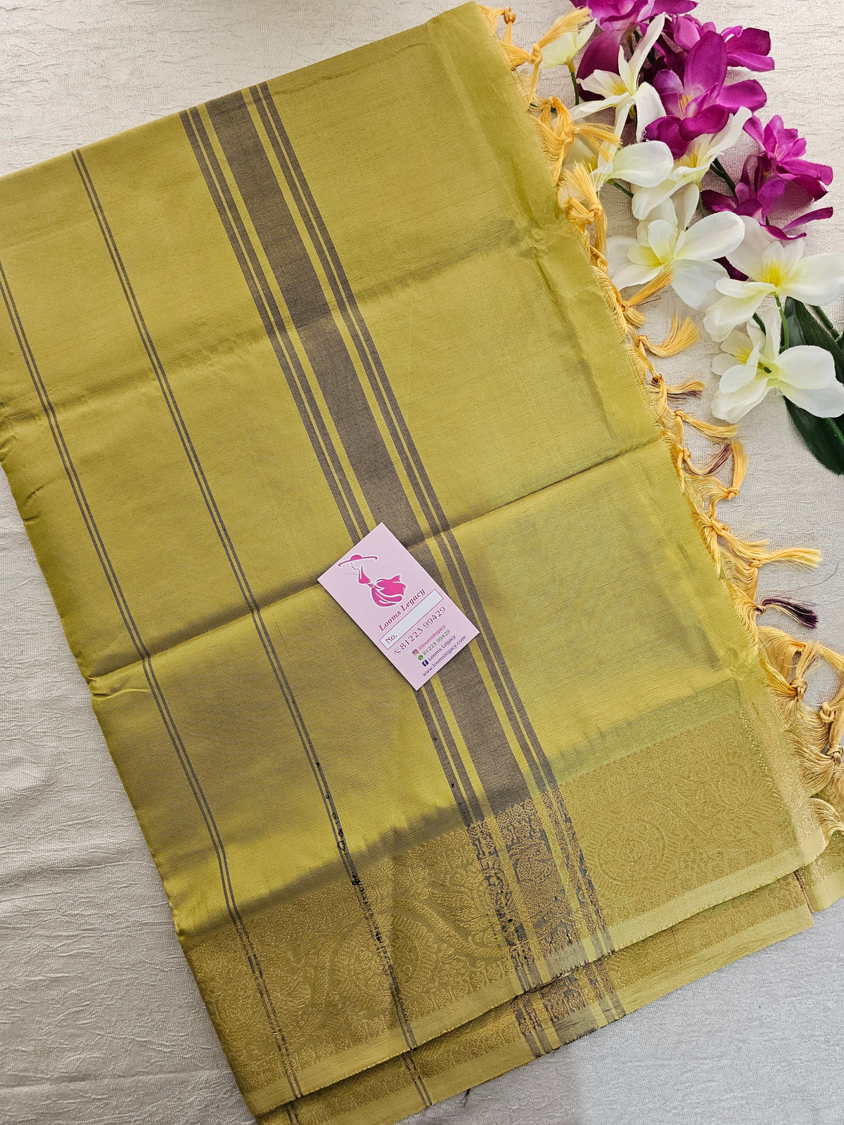 Maroon with Pale Yellow Pallu Chinnalampattu Border Saree