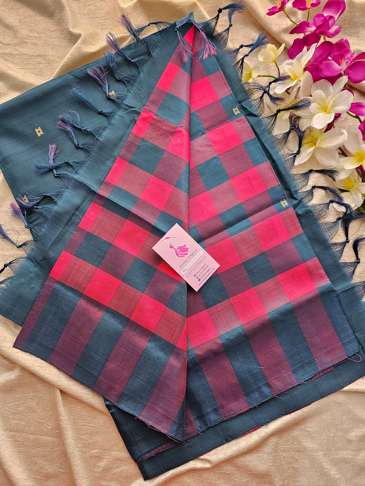 Peacock Green with Pink Checks Handwoven Chinnalampattu Saree