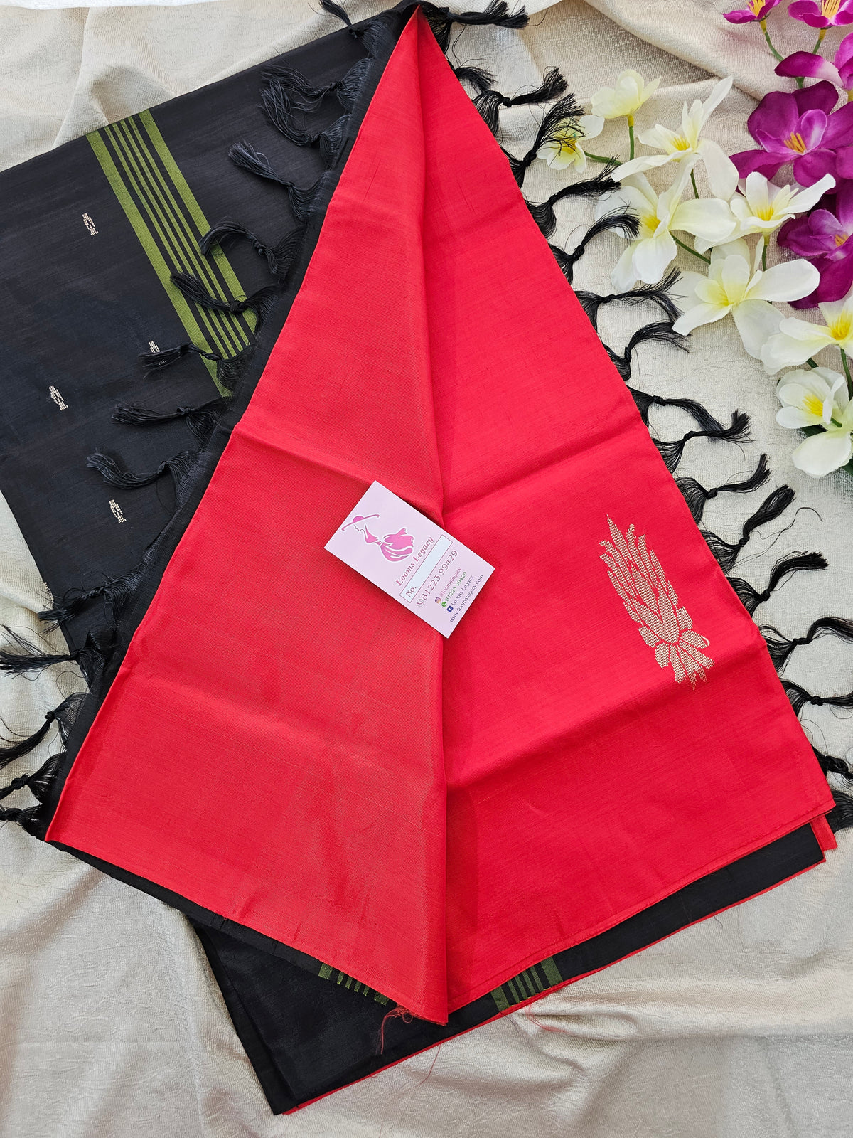 Red with Black Pallu Handwoven Chinnalampattu Saree