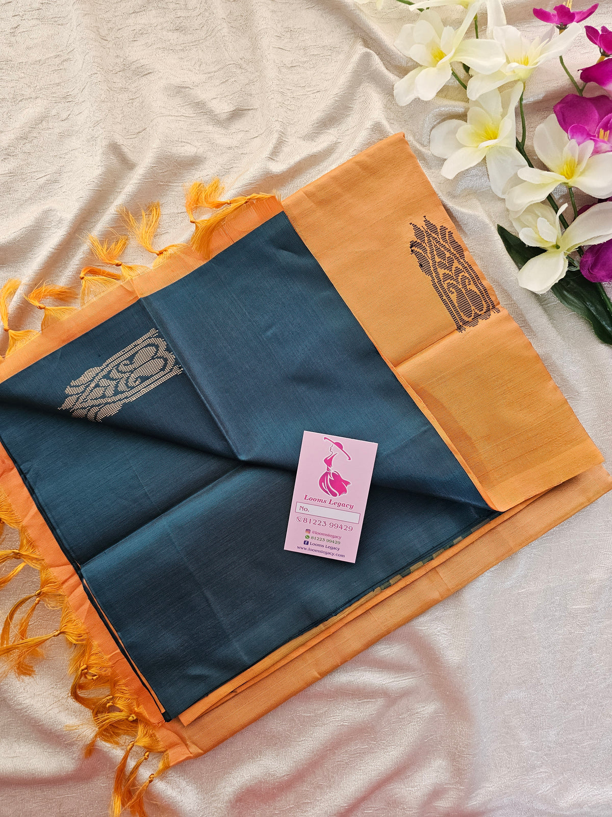 Peacock Green with Dark Sandal Pallu Handwoven Chinnalampattu Saree