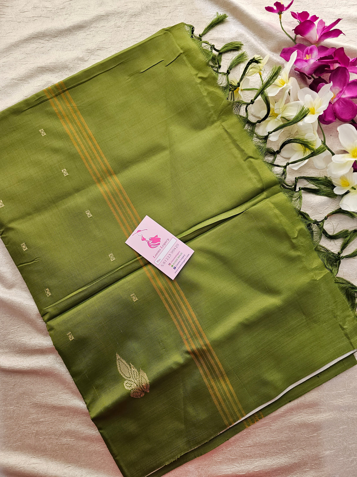 Silver with Green Pallu Handwoven Chinnalampattu Saree