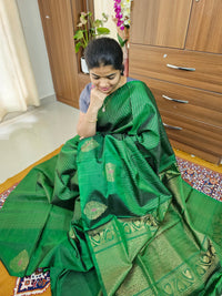 Pure Handloom Kanjivaram Pattern Soft Silk Saree - Dark Green