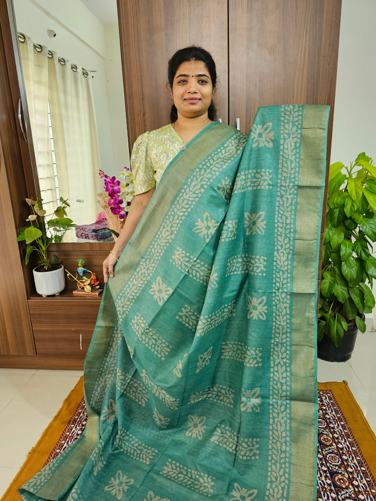 Bhagalpuri Silk Viscous Sarees with Batik Pattern - Sea Green