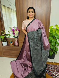 Classical Kanjivaram Pattern Pure Handloom Soft Silk Saree -  Onion Pink with Black