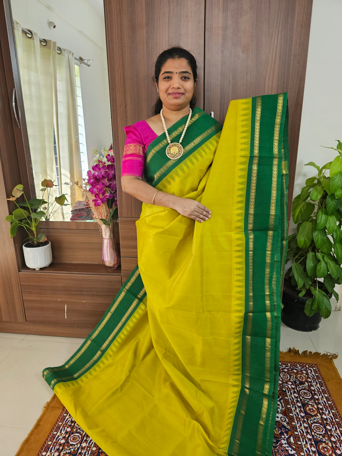 Lime Green with Green Pallu Thalampoo Korvai Border Handloom Kanchi Silk Cotton