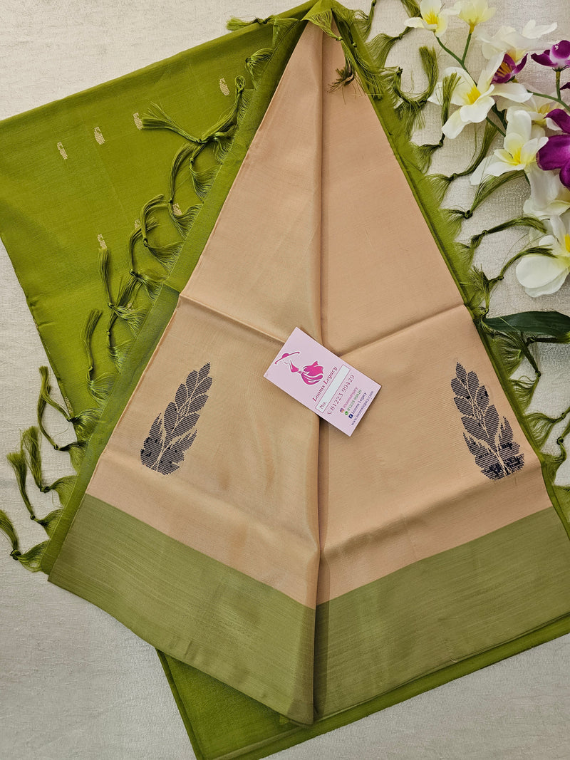 Cream with Green Pallu Handwoven Chinnalampattu Saree