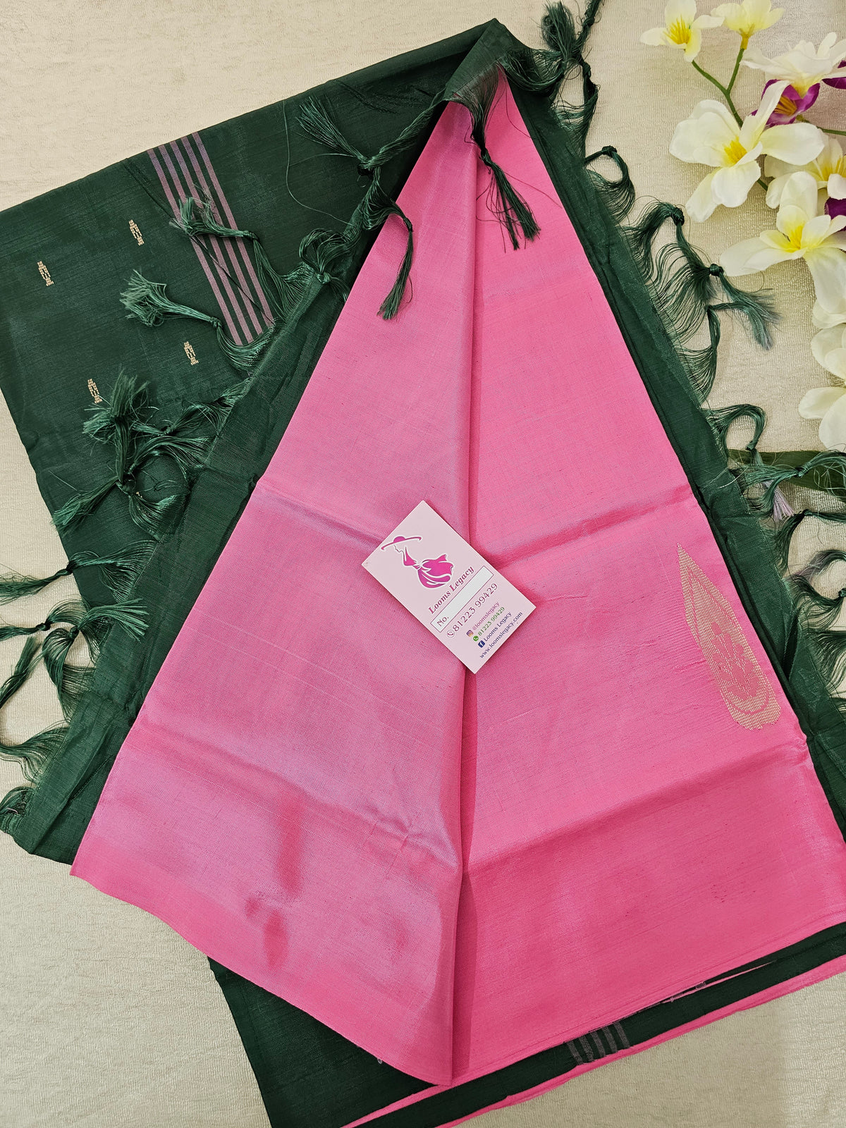 Pink with Bottle Green Pallu Handwoven Chinnalampattu Saree